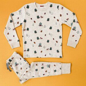 NWT Sweatshirt & Sweatpants Holiday Forest Pajama Set for Kids Size 8